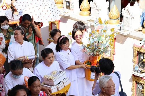 ภาพ No.166546:พิธีทอดกฐิน ณ วัดไทรม้าเหนือ จ.นนทบุรี ในโครงการกฐินสามัคคีทั่วไทย 30,000 วัด บูชาธรรม 80 ปี หลวงพ่อธัมมชโย โดยคณะศิษยานุศิษย์วัดพระธรรมกาย วันที่ 23 ตุลาคม พ.ศ. 2567