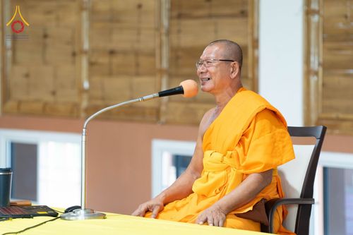 ภาพ No.149617:ศูนย์ปฏิบัติธรรมอรัญประเทศ จังหวัดสระแก้ว จัดโครงการอบรม อุบาสก อุบาสิกาแก้ว ตัวแทนทอดกฐินทั่วไทย 30,000 วัด วันที่ 23-25 สิงหาคม พ.ศ. 2567