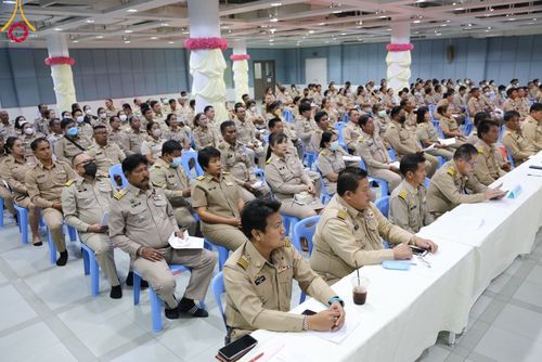 การประชุมกำนัน ผู้ใหญ่บ้าน สารวัตรกำนัน แพทย์ประจำตำบล และผู้ช่วยผู้ใหญ่บ้าน อ.คลองหลวง จ.ปทุมธานี ประจำเดือนธันวาคม พ.ศ. 2566 วันพฤหัสบดีที่ 28 ธันวาคม พ.ศ. 2566 เวลา 13.30 น. ณ ห้องสัมมนา SPD 7 E สภาธรรมกายสากล วัดพระธรรมกาย