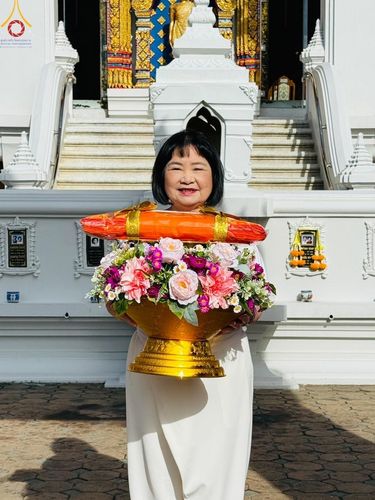 ภาพ No.167941:พิธีทอดกฐิน ณ วัดแคนอก จ.นนทบุรี ในโครงการกฐินสามัคคีทั่วไทย 30,000 วัด บูชาธรรม 80 ปี หลวงพ่อธัมมชโย โดยคณะศิษยานุศิษย์วัดพระธรรมกาย วันที่ 20 ตุลาคม พ.ศ. 2567