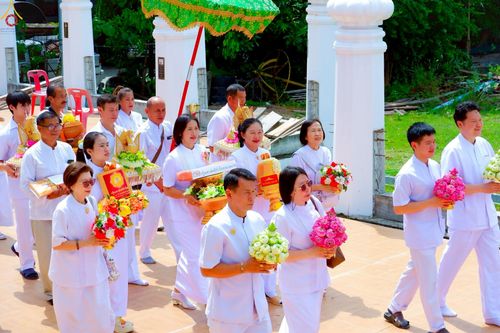 ภาพ No.267362:วันที่ 26 ตุลาคม พ.ศ. 2568 พิธีทอดกฐินสามัคคีทั่วไทย ณ วัดบางภาษี อ.บางเลน จ.นครปฐม โดยคณะศิษยานุศิษย์ บูชาธรรม 81 ปี หลวงพ่อธัมมชโย