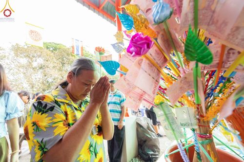 ภาพ No.98730:พิธีทอดกฐินสามัคคีทั่วไทย 5,000 วัด ณ วัดกุ่มแต้ อ.อุทัย จ.พระนครศรีอยุธยา วันอาทิตย์ที่ 26 พฤศจิกายน พ.ศ. 2566