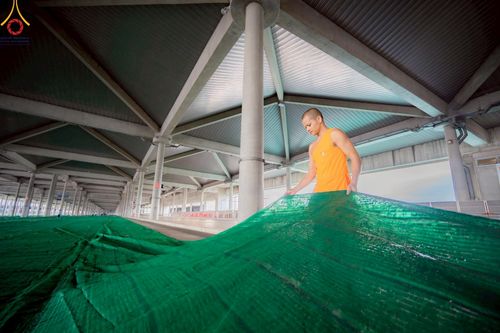 ภาพ No.219026:วันที่ 19-21 เมษายน พ.ศ. 2568 การเตรียมงานในลานธรรม , วิหารคด เพื่องานวันคุ้มครองโลก 22 เมษายน พ.ศ. 2568