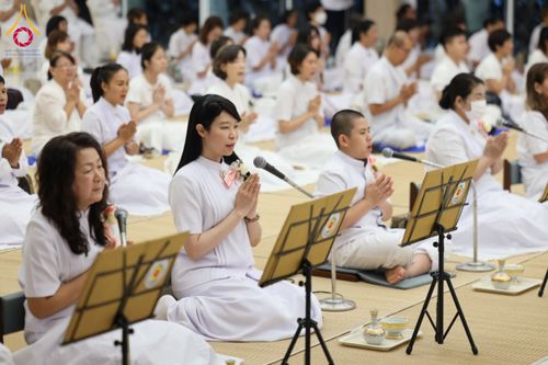 ภาพ No.128097:พิธีถวายภัตตาหารเป็นสังฆทาน แด่คณะพระธรรมยาตราฯ ในโครงการธรรมยาตราอัญเชิญพระบรมสารีริกธาตุ  ประดิษฐาน ณ มหารัตนเจดีย์สิริปทุมสวรรค์ อ.บางกล่ำ จ.สงขลา วันที่ 10 มีนาคม พ.ศ. 2567