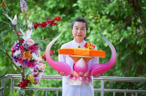 ภาพ No.249899:วันอังคารที่ 30 กันยายน พ.ศ. 2568 พิธีตอกเสามงคลต้นแรกอาคารเศรษฐีถาวร ที่พักผู้มาปฏิบัติธรรม ณ ศูนย์ปฏิบัติธรรมจันทบุรี