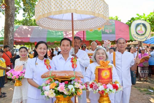 ภาพ No.263607:วันที่ 23 ตุลาคม พ.ศ. 2568 พิธีทอดกฐินสามัคคีทั่วไทย 30,000 วัด โดยคณะศิษยานุศิษย์ บูชาธรรม 81 ปี หลวงพ่อธัมมชโย ณ วัดไร่ดอน จ.ฉะเชิงเทรา