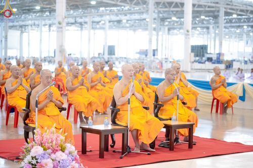 ภาพ No.182721:พิธีปฎิบัติธรรมและพิธีรับมอบต้นสมบัติจักรพรรดิ วันอาทิตย์ที่ 15 ธันวาคม พ.ศ. 2567 ณ สภาธรรมกายสากล วัดพระธรรมกาย