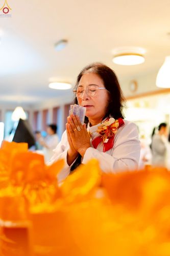 ภาพ No.254051:วันที่ 12 ตุลาคม พ.ศ. 2568 พิธีทอดกฐินวัดพระธรรมกายบูโรส ประเทศสวีเดน