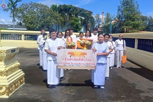 ภาพ No.278360:วันที่ 19 ตุลาคม พ.ศ. 2568 พิธีทอดกฐินสามัคคีทั่วไทย ณ วัดท่ากง อ.แกลง จ.ระยอง โดยคณะศิษยานุศิษย์ บูชาธรรม 81 ปี หลวงพ่อธัมมชโย