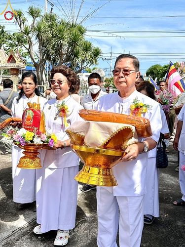 ภาพ No.171398:พิธีทอดกฐิน ณ วัดหัวหิน จ.กาญจนบุรี ในโครงการกฐินสามัคคีทั่วไทย 30,000 วัด บูชาธรรม 80 ปี หลวงพ่อธัมมชโย โดยคณะศิษยานุศิษย์วัดพระธรรมกาย วันที่ 27 ตุลาคม พ.ศ. 2567