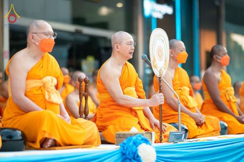 ภาพ No.76028:งานทำบุญตักบาตรเชอรี่มอลล์ อ.คลองหลวง จ.ปทุมธานี วันที่ 14 กุมภาพันธ์ พ.ศ. 2566