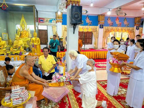 ภาพ No.91844:พิธีทอดกฐินสามัคคีทั่วไทย  ณ วัดบัวทอง  ต.บ้านปทุม อ.สามโคก จ.ปทุมธานี วันจันทร์ที่ 30 ตุลาคม พ.ศ. 2566