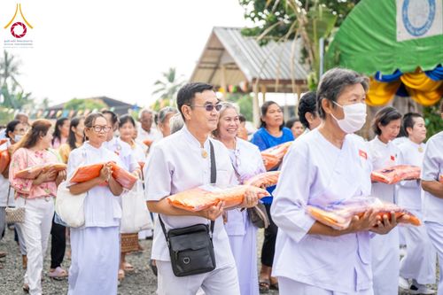 ภาพ No.183489:พิธีทอดกฐิน ณ วัดกุฏีดาว จ.เพชรบูรณ์ ในโครงการทอดกฐินสามัคคีทั่วไทย 30,000 วัด บูชาธรรม 80 ปี หลวงพ่อธัมมชโย โดยคณะศิษยานุศิษย์วัดพระธรรมกาย วันที่ 27 ตุลาคม พ.ศ. 2567