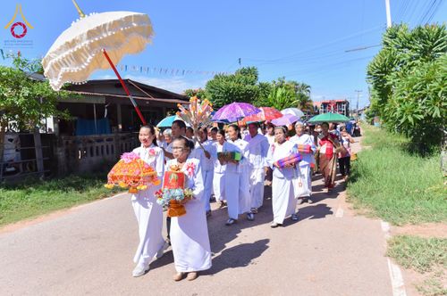 ภาพ No.174572:พิธีทอดกฐิน ณ วัดเวฬุวนาราม กาฬสินธุ์ ในโครงการกฐินสามัคคีทั่วไทย 30,000 วัด บูชาธรรม 80 ปี หลวงพ่อธัมมชโย โดยคณะศิษยานุศิษย์วัดพระธรรมกาย วันที่ 30 ตุลาคม พ.ศ. 2567