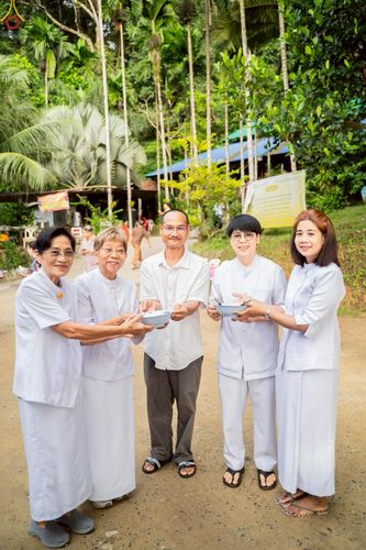 ภาพ No.254311:วันที่ 12 ตุลาคม พ.ศ. 2568 พิธีทอดกฐินสามัคคีทั่วไทย 30,000 วัด โดยคณะศิษยานุศิษย์ บูชาธรรม 81 ปี หลวงพ่อธัมมชโย ณ วัดป่าบางขนุน อ.ถลาง จ.ภูเก็ต