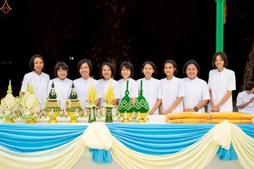 ภาพ No.228811:วันเสาร์ที่ 14 มิถุนายน พ.ศ. 2568 พิธีเวียนประทักษิณ , พิธีขอขมารับผ้าไตร ในโครงการบรรพชาอุปสมบทหมู่ ผู้บริหารรุ่นที่ 15 และ อุดมศึกษา รุ่นที่ 52 ณ โบสถ์พระไตรปิฎก วัดพระธรรมกาย