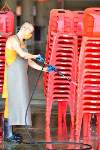 ภาพ No.213325:วันที่ 11-28 มีนาคม พ.ศ. 2568 เจ้าหน้าที่ และอาสาสมัคร เตรียมงานบุญวันคุ้มครองโลก ณ วัดพระธรรมกาย