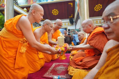 ภาพ No.94156:วัดพระธรรมกาย ร่วมบุญกฐินเวียดนาม เชื่อมสัมพันธไมตรี สร้างสามัคคีสงฆ์ วันที่ 12 พฤศจิกายน พ.ศ. 2566