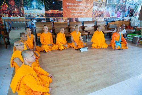 ภาพ No.140287:Photo Story มหัศจรรย์วัดดงดินแดง  EP.8  ภาพการเตรียมงาน การปฎิบัติงาน ของเหล่าผู้ทุ่มเทและเสียสละ เพื่อความสำเร็จของความมหัศจรรย์ ณ วัดดงดินแดง ต.ม่อนจอง อ.อมก๋อย จ.เชียงใหม่ วันที่ 1-7 เมษายน พ.ศ. 2567