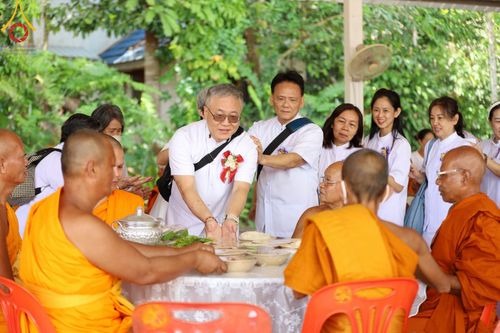 ภาพ No.86146:พิธีถวายมหาสังฆทานคณะสงฆ์ 88 รูป ฉลองครบรอบ 8 ปี ศูนย์ปฏิบัติธรรมพัทลุง วันที่ 21 สิงหาคม พ.ศ.2566