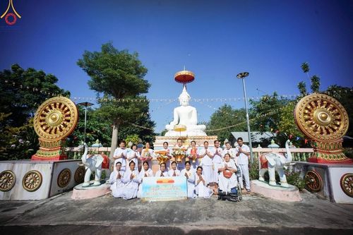 ภาพ No.166609:พิธีทอดกฐิน ณ วัดโพธิ์ไทร อ.เกษตรสมบูรณ์ จ.ชัยภูมิ ในโครงการกฐินสามัคคีทั่วไทย 30,000 วัด บูชาธรรม 80 ปี หลวงพ่อธัมมชโย โดยคณะศิษยานุศิษย์วัดพระธรรมกาย วันที่ 23 ตุลาคม พ.ศ. 2567