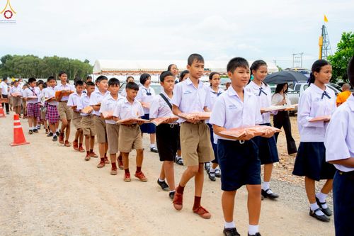 ภาพ No.268417:วันที่ 23 ตุลาคม พ.ศ. 2568 พิธีทอดกฐินสามัคคีทั่วไทย ณ ศูนย์อบรมเยาวชนปัตตานี โดยคณะศิษยานุศิษย์ บูชาธรรม 81 ปี หลวงพ่อธัมมชโย