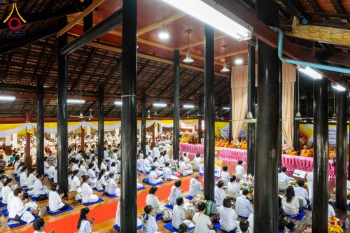 ภาพ No.300861:วันที่ 22 มกราคม พ.ศ. 2569 พิธีทอดผ้าป่าทำนุบำรุงศาสนสถาน ณ วัดบางปลา อ.บางเลน จ.นครปฐม ในโครงการธรรมยาตรา กตัญญูบูชา มหาปูชนียาจารย์ พระมงคลเทพมุนี(สด จนฺทสโร) พระผู้ปราบมาร อนุสรณ์สถาน 7 แห่ง ปีที่ 14