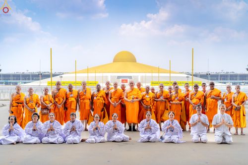 ภาพ No.319235:วันที่ 3 เมษายน พ.ศ. 2569 คณะชาวอินเดีย 47 ท่าน เข้าเยี่ยมชม วัดพระธรรมกาย