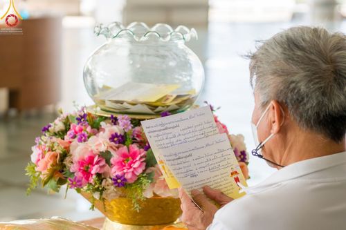 ภาพ No.68128:พิธีบุพเปตพลี ครั้งที่ 131 เพื่ออุทิศบุญกุศลแด่บรรพบุรุษผู้ล่วงลับ วันที่ 22 ธันวาคม พ.ศ. 2565 ณ วัดพระธรรมกาย