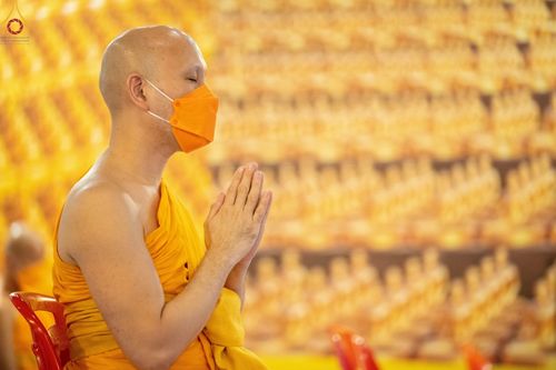 ภาพ No.75485:พิธีเจริญพุทธมนต์ ฉลองชัยสวดธรรมจักร 5,045,000,114 จบ เนื่องในวันมหาปูชนียาจารย์ วันที่ 3 กุมภาพันธ์ พ.ศ. 2566 ณ วัดพระธรรมกาย อ.คลองหลวง จ.ปทุมธานี