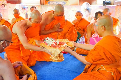 ภาพ No.65800:พิธีอุปสมบทวัดพิรุณศาสตร์ อ.ลำลูกกา จ.ปทุมธานี รับบุญจัดงานโดยสำนักต่างประเทศ ในโครงการอุปสมบทบูชาธรรม มหาปูชนียาจารย์ประจำปี 2565 เมื่อวันที่ 7 ธันวาคม พ.ศ. 2565