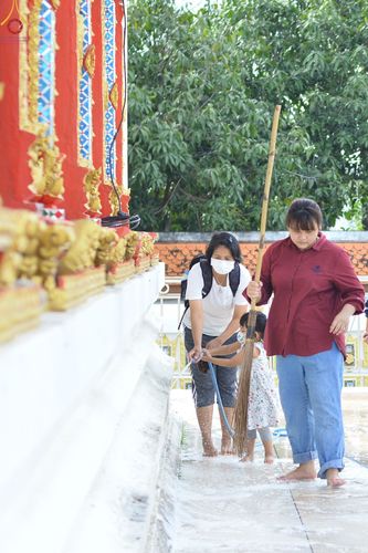 ภาพ No.65748:การเตรียมงานอุปสมบท วัดเกิดการอุดมและวัดมงคลพุการาม อ.คลองหลวง จ.ปทุมธานี โดยเจ้าหน้าที่สำนักสื่อ DMC ในโครงการอุปสมบทบูชาธรรม มหาปูชนียาจารย์ประจำปี 2565 เมื่อวันที่ 6 ธันวาคม พ.ศ. 2565