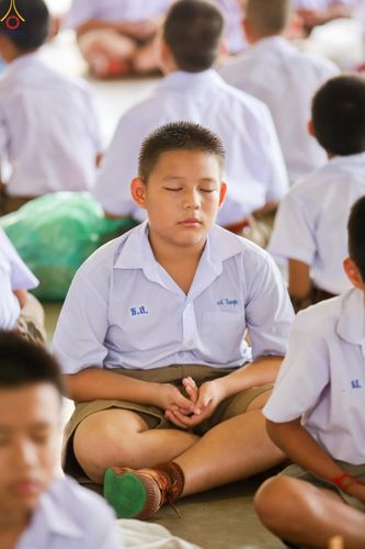 ภาพ No.333635:วันพฤหัสบดี ที่ 11 มิถุนายน พ.ศ.2569 โครงการตักบาตรปลื้มใจ" เนื่องในวันไหว้ครู  ณ โรงเรียนธนสิทธิ์อนุสรณ์ อ.บางพลี จ.สมุทรปราการ