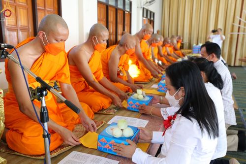 ภาพ No.66802:พิธีอุปสมบท วัดแจ่มราษฎร์ศรัทธาธรรม(วัดสีล้ง) จ.สมุทรปราการ  รับบุญจัดงานโดย สำนักกัลยาณมิตร ภาคนครหลวง 6 เมื่อวันที่ 7 ธันวาคม พ.ศ. 2565