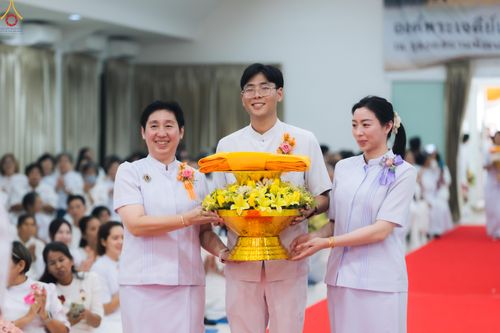 ภาพ No.331350:วันที่ 31 พฤษภาคม พ.ศ.2569 พิธีทอดผ้าป่าและตอกเสาเข็มมงคลต้นแรก องค์พระเจดีย์เพื่อสร้างสันติภาพโลก  ณ ธุดงคสถานพัฒนานิคม จังหวัดลพบุรี