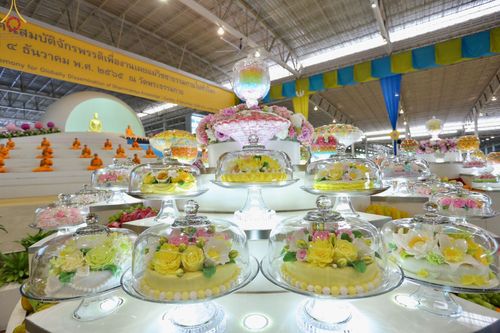 ภาพ No.65135:พิธีบูชาข้าวพระ และสาธุชนปฏิบัติธรรมร่วมกัน ในวันอาทิตย์ต้นเดือนที่ 4 ธันวาคม พ.ศ. 2565 ณ วัดพระธรรมกาย จ.ปทุมธานี