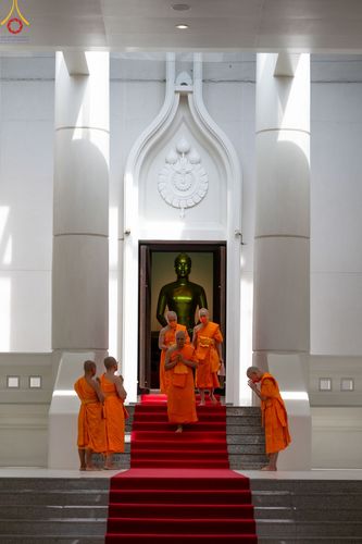 ภาพ No.83479:พิธีบรรพชาอุปสมบทหมู่ธรรมทายาทนานาชาติ (ภาคภาษาจีน) รุ่นที่ 18 ณ โบสถ์พระไตรปิฎก วัดพระธรรมกาย จ.ปทุมธานี วันเสาร์ที่ 15 กรกฎาคม 2566