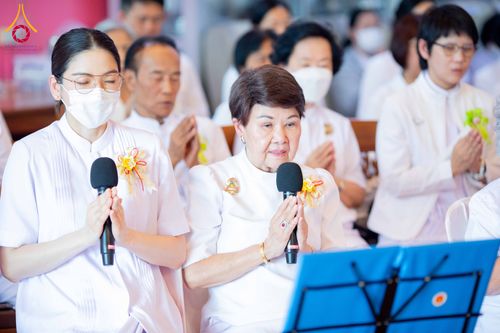 ภาพ No.298316:วันที่ 17 มกราคม พ.ศ. 2569  พิธีเจริญพระพุทธมนต์ ปฏิบัติธรรม มอบทุนการศึกษา ถวายสังฆทาน 109 วัด โครงการธรรมยาตราปีที่ 14 ณ วัดตะเคียน อำเภอบางกรวย จังหวัดนนทบุรี