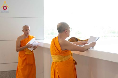 ภาพ No.309434:วันที่ 12 กุมภาพันธ์ พ.ศ. 2569 การสอบบาลีสนามหลวง ประจำปี 2569 ประโยค 1-2, ป.ธ.3/ ประโยค บ.ศ.1-2, บ.ศ.3 ณ สนามสอบประจำจังหวัดปทุมธานี แห่งที่ 2  วัดพระธรรมกาย อ.คลองหลวง จ.ปทุมธานี