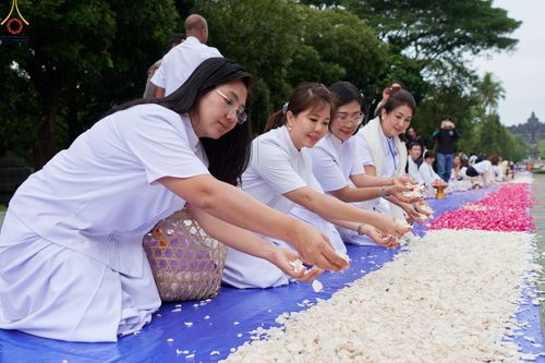 ภาพ No.68476:ธรรมยาตรา ณ มหาเจดีย์บรมพุทโธ ประเทศอินโดนีเซีย วันที่ 24 ธันวาคม พ.ศ. 2565
