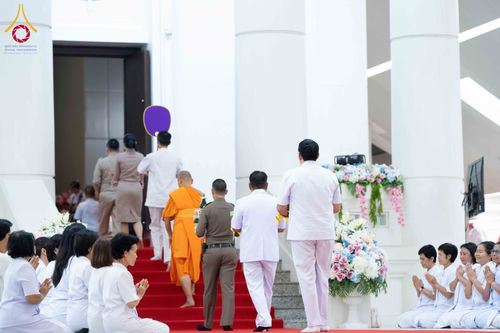 ภาพ No.308994:วันอาทิตย์ที่ 8 กุมภาพันธ์ พ.ศ. 2569  พิธีต้อนรับพระบัญชาสมเด็จพระสังฆราช แต่งตั้ง  “พระครูปลัดรัตนวีรวัฒน์” (รังสฤษดิ์ อิทฺธิจินฺตโก) เจ้าอาวาสวัดพระธรรมกาย ให้ดำรงตำแหน่ง “ที่ปรึกษาเจ้าคณะจังหวัดปทุมธานี”