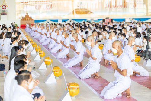 พิธีขอขมาและมอบผ้าไตรแด่นาคธรรมทายาท โครงการอุปสมบทบูชาธรรมมหาปูชนียาจารย์ วันอาทิตย์ที่ 20 พฤศจิกายน พ.ศ. 2565