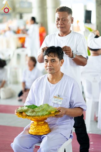 ภาพ No.339766:วันที่ 19 กรกฎาคม พ.ศ.2569 พิธีตัดปอยผม โครงการบวชพระนานาชาติ AEC และ WAB รุ่นที่ 10 THE AEC & INTERNATIONAL ORDINATION PROGRAM ณ มหารัตนวิหารคด 30 วัดพระธรรมกาย ปทุมธานี