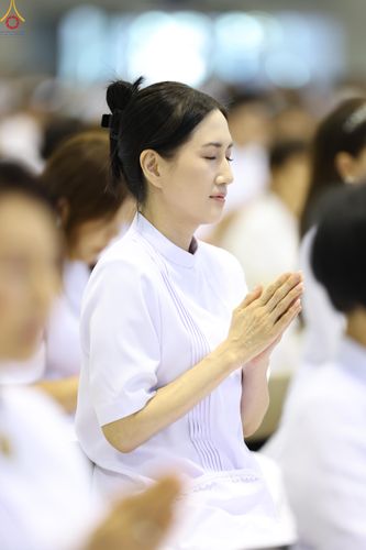 ภาพ No.337920:วันอาทิตย์ต้นเดือน 5 กรกฎาคม พ.ศ.2569 พิธีบูชาข้าวพระ ณ สภาธรรมกายสากล วัดพระธรรมกาย