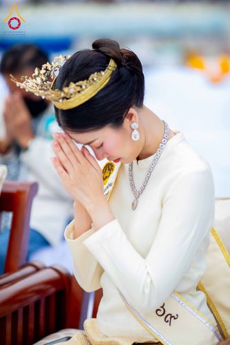 ภาพ No.310877:วันอาทิตย์ที่ 22 กุมภาพันธ์ พ.ศ. 2569 พิธีตักบาตรเเด่คณะพระภิกษุสงฆ์ 1,111 รูป จังหวัดน่าน หนึ่งในโครงการตักบาตรพระ 2,000,000 รูป 77 จังหวัดทั่วไทย ในวาระอันเป็นมงคลยิ่ง ครบรอบ 744 ปี นครน่าน สืบสานศรัทธา ทำบุญใหญ่ของเมืองน่าน ณ ข่วงเมือง วัดภูมินทร์ อำเ