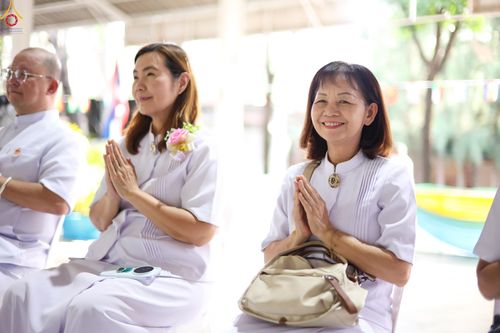 ภาพ No.338365:วันอาทิตย์ที่ 5 กรกฎาคม พศ.2569 พิธีตัดปอยผมธรรมทายาทนานาชาติ IDOP รุ่นที่ 21 จากประเทศจีน มาเลเซีย สิงคโปร์ และไต้หวัน ณ โถงช้าง วัดพระธรรมกาย