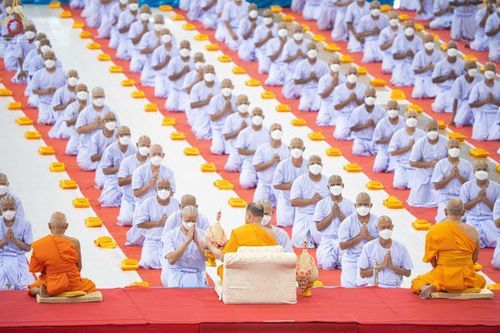 ภาพ No.64444:พิธีบรรพชาสามเณรธรรมทายาท โครงการอุปสมบทบูชาธรรมมหาปูชนียาจารย์ วันเสาร์ที่ 26 พฤศจิกายน พ.ศ. 2565 ณ วัดพระธรรมกาย จ.ปทุมธานี