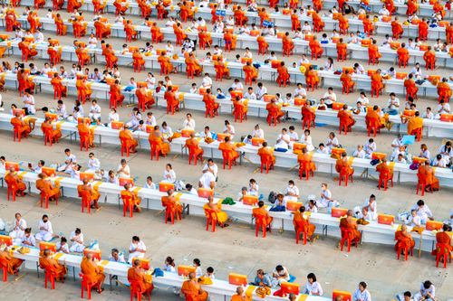 ภาพ No.324037:วันที่ 22 เมษายน พ.ศ.2569 (วันคุ้มครองโลก) พิธีถวายมหาสังฆทาน 40,000 กว่าวัดทั่วประเทศ ณ ลานธรรม พระมหาธรรมกายเจดีย์ วัดพระธรรมกาย