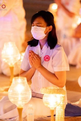 ภาพ No.125079:พิธีเวียนประทักษิณและจุดมาฆประทีป (ชุดที่ 2) ในวันมาฆบูชา เสาร์ที่ 24 กุมภาพันธ์ พ.ศ. 2567 ณ พระมหาธรรมกายเจดีย์ วัดพระธรรมกาย