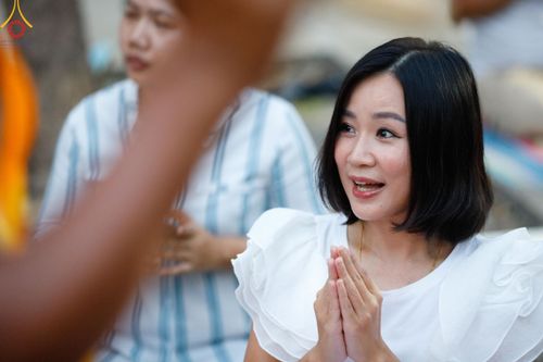 ภาพ No.120377:พิธีต้อนรับพระธรรมยาตรา ในโครงการธรรมยาตรา กตัญญูบูชา มหาปูชนียาจารย์ พระมงคลเทพมุนี(สด จนฺทสโร) พระผู้ปราบมาร อนุสรณ์สถาน 7 แห่ง ปีที่ 12 วันที่ 28 มกราคม พ.ศ. 2567 ณ วัดพระธรรมกาย จ.ปทุมธานี (ชุดที่ 2)